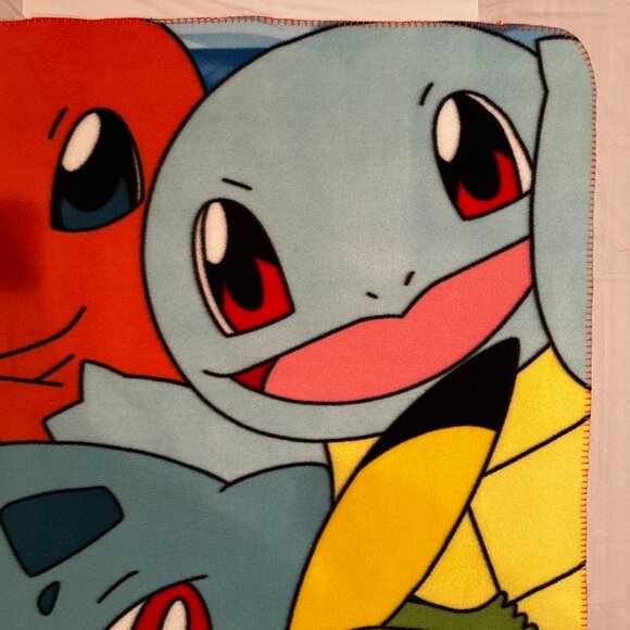 Pokemon Pikachu and Friends 57" x 44" Throw Blanket - Picture 3 of 12